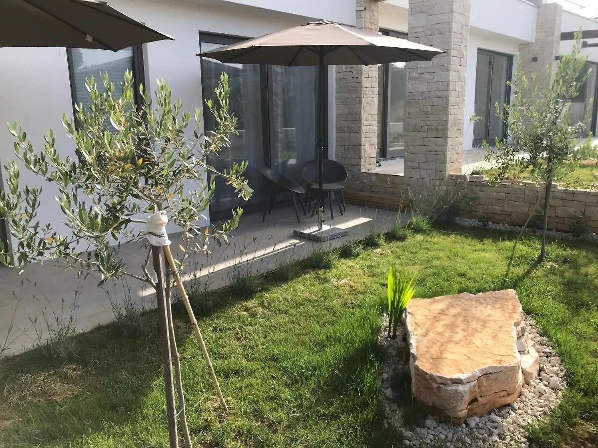 Villa Rosa Dei Venti - Peroj - Amazing Sea View