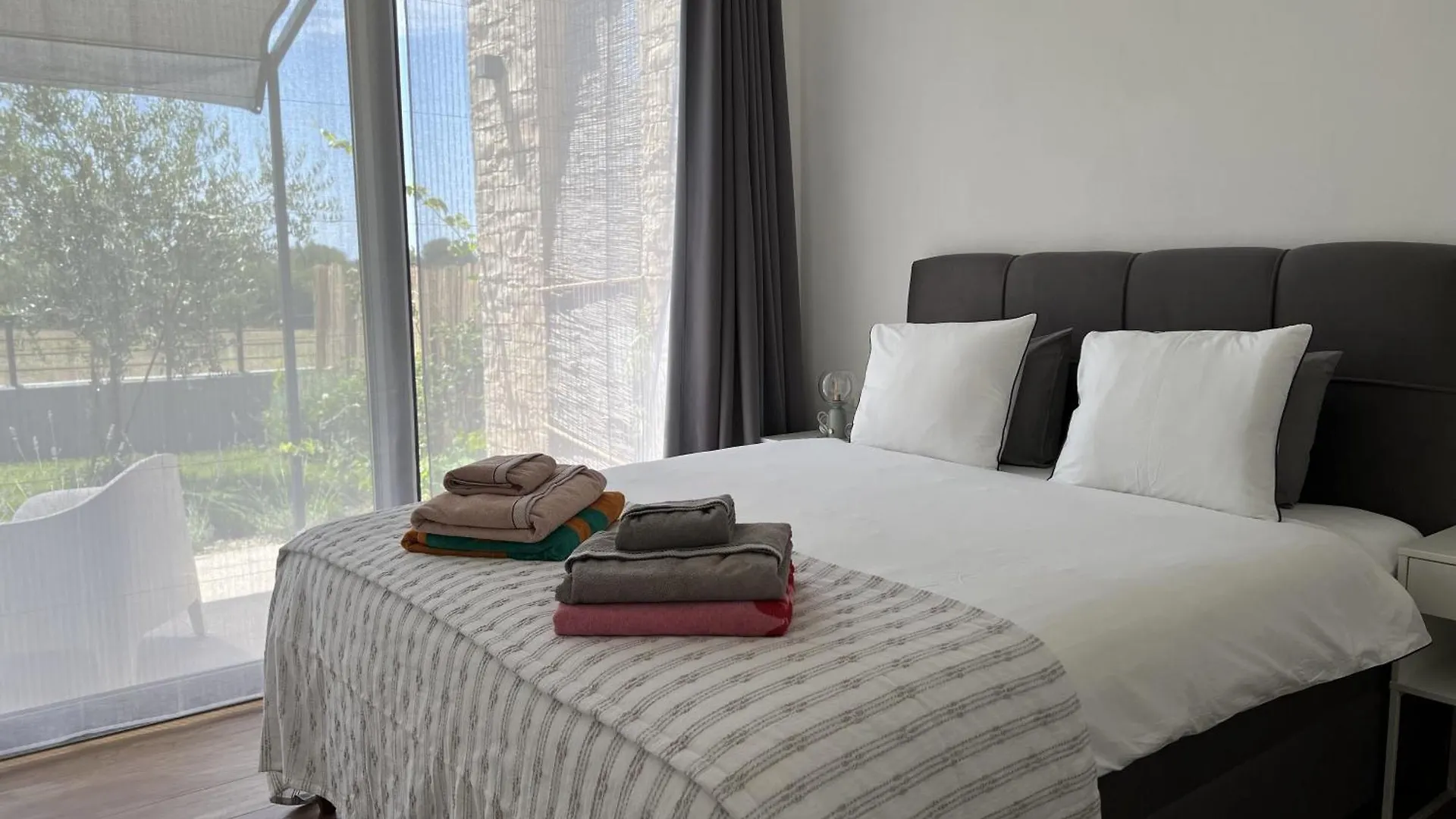 Villa Rosa Dei Venti - Peroj - Amazing Sea View 0*,